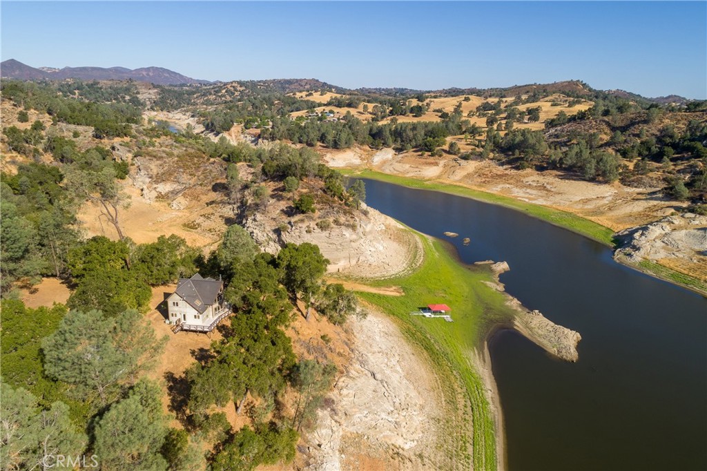 3170 Heron Lane