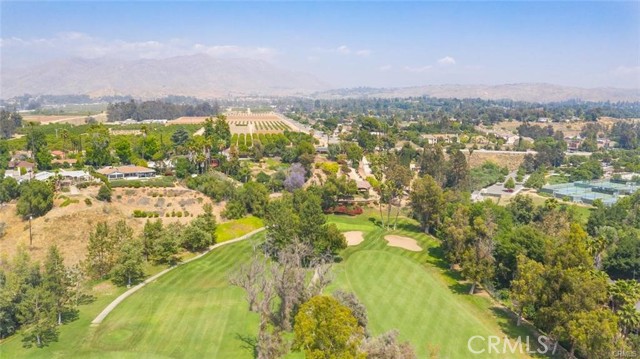 1802 Prince Albert Drive, Riverside CA: https://media.crmls.org/medias/06ce51e5-eea0-487d-8f1b-1b71accbdd62.jpg