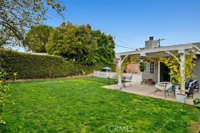Image 30 of 42 For 22939 Lull Street