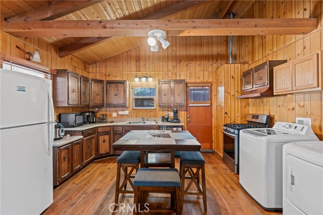 Detail Gallery Image 11 of 32 For 904 Michael Ave, Big Bear City,  CA 92314 - 3 Beds | 2 Baths