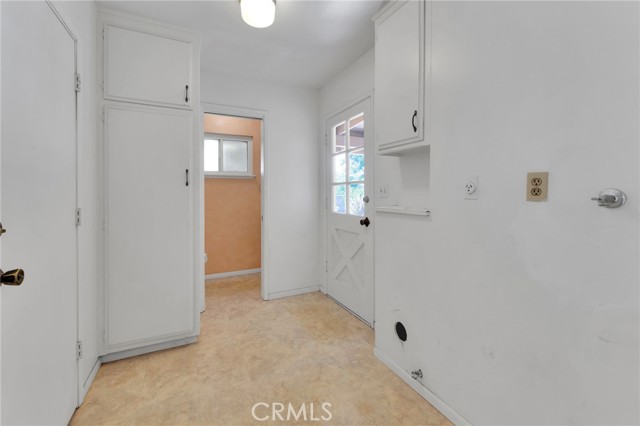 Detail Gallery Image 11 of 40 For 948 W Notre Dame St, Upland,  CA 91786 - 4 Beds | 2/1 Baths