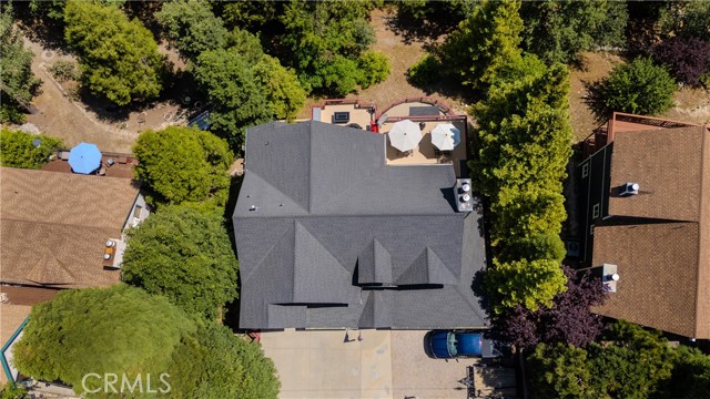 1251 Kodiak Drive, Lake Arrowhead CA: https://media.crmls.org/medias/06d17b5a-c87f-4e36-a0b5-9ceffb29445c.jpg