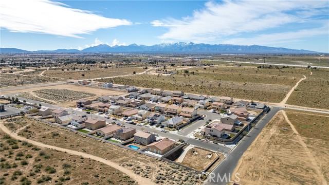 Detail Gallery Image 42 of 44 For 10657 Appaloosa, Hesperia,  CA 92345 - 4 Beds | 3 Baths