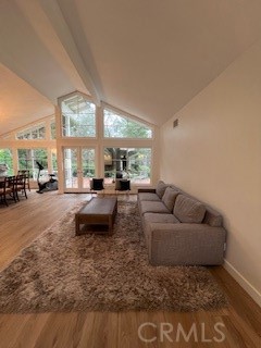 Detail Gallery Image 3 of 14 For 5432 E Crest De Ville Ave, Orange,  CA 92867 - 3 Beds | 2 Baths
