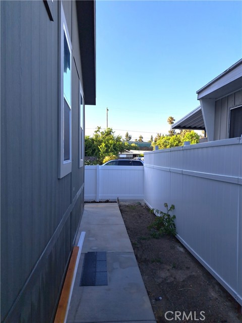 Detail Gallery Image 22 of 24 For 400 E. Arbor St. #1,  Long Beach,  CA 90805 - 3 Beds | 2 Baths