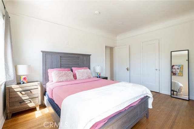 Detail Gallery Image 13 of 40 For 2533 Eucalyptus Ave, Long Beach,  CA 90806 - 8 Beds | 5 Baths