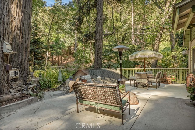 655 Cottage Grove Drive, Lake Arrowhead, CA 92352