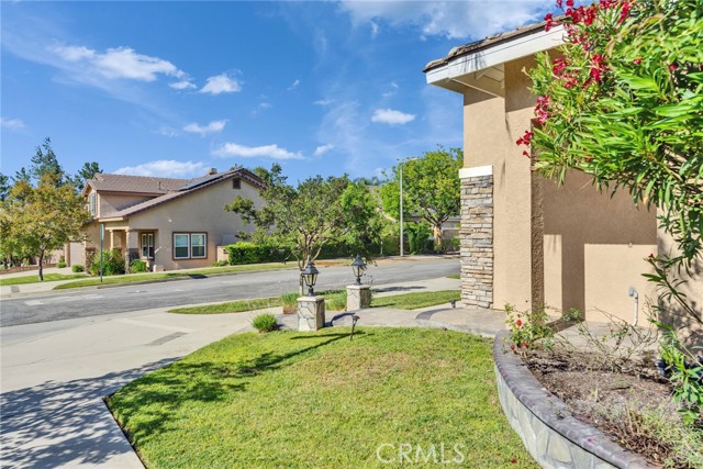 11376 Starlight Drive, Rancho Cucamonga CA: https://media.crmls.org/medias/06d2a674-3648-468b-a9ce-7bf9775e625f.jpg