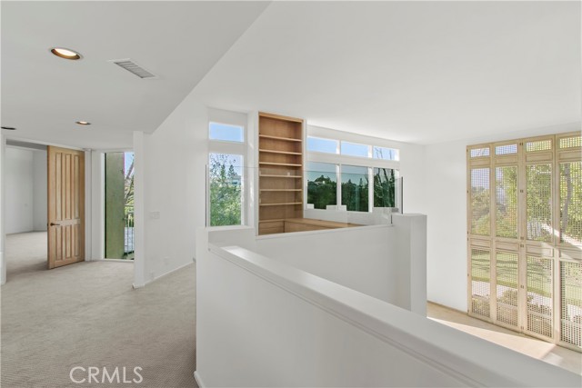 Detail Gallery Image 13 of 26 For 2 Inverness Lane, Newport Beach,  CA 92660 - 4 Beds | 4 Baths