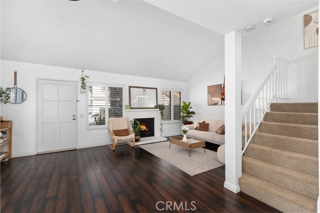 Detail Gallery Image 9 of 31 For 12700 Fallbrook Way, Stanton,  CA 90680 - 3 Beds | 2/1 Baths
