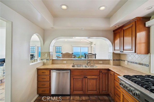 Detail Gallery Image 11 of 45 For 257 Avenida Lobeiro #E,  San Clemente,  CA 92672 - 3 Beds | 2 Baths