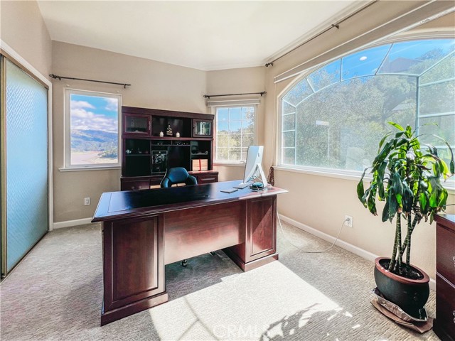 Detail Gallery Image 12 of 46 For 2987 Holiday Ct, Morgan Hill,  CA 95037 - 4 Beds | 3/1 Baths