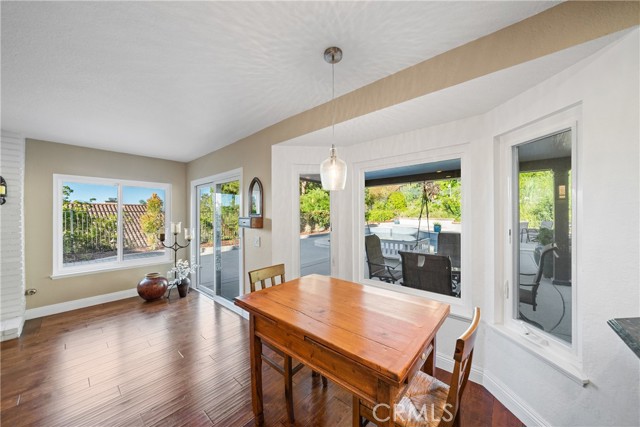 5347 E Big Sky Lane, Anaheim Hills CA: https://media.crmls.org/medias/06d7e31a-fe89-45e7-adbe-b80fad1a193a.jpg