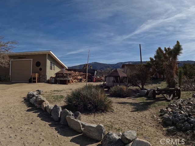 Detail Gallery Image 5 of 67 For 30000 Buchannon Ranch Rd, Llano,  CA 93544 - 3 Beds | 2 Baths