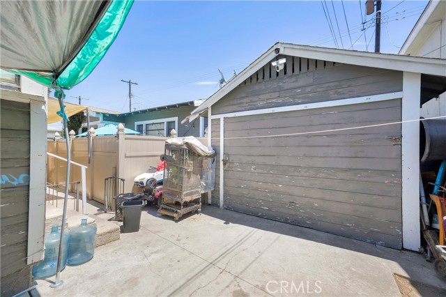 776 Stanley Avenue, Long Beach CA: https://media.crmls.org/medias/06d96bc3-0652-434c-ae3e-b8290a2c112d.jpg