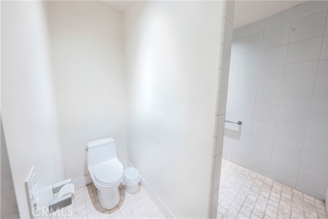 10272 Overhill Drive, North Tustin CA: https://media.crmls.org/medias/06d9a59b-9172-451e-bed1-be1ba84e1e14.jpg