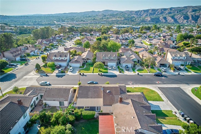 Detail Gallery Image 16 of 49 For 201 S Brookside Ct, Anaheim,  CA 92808 - 4 Beds | 2 Baths