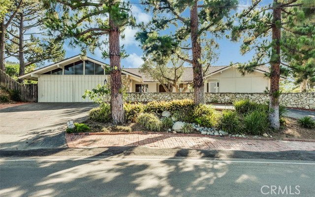 34 Chuckwagon Road, Rolling Hills, California 90274, 4 Bedrooms Bedrooms, ,3 BathroomsBathrooms,Residential,Sold,Chuckwagon,PV18051144