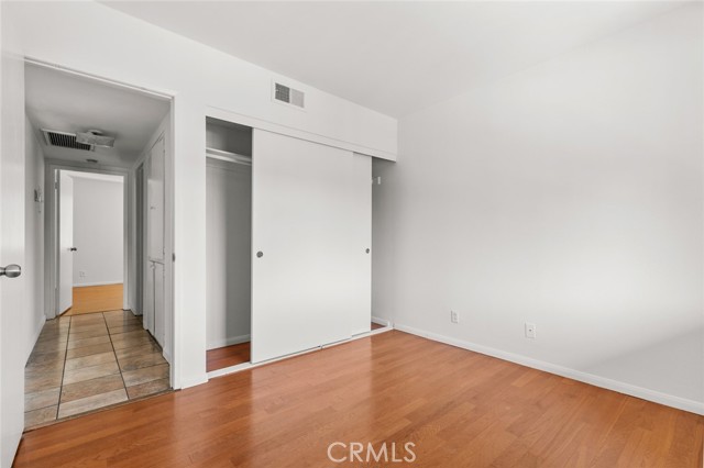 Detail Gallery Image 12 of 29 For 8801 Willis Ave #6,  Panorama City,  CA 91402 - 2 Beds | 1 Baths