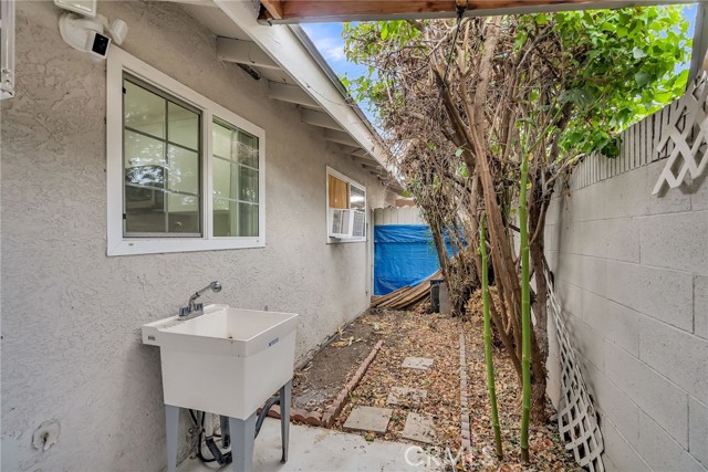 Detail Gallery Image 19 of 28 For 1302 W Lido Pl #2,  Anaheim,  CA 92801 - 2 Beds | 1 Baths