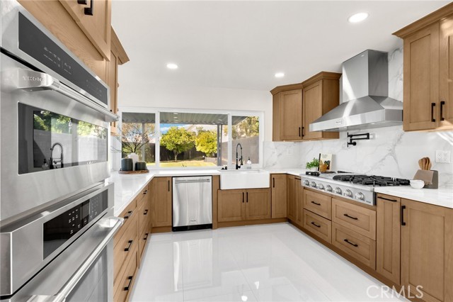 4041 Bycroft, Yorba Linda CA: https://media.crmls.org/medias/06dc2d77-cc96-4874-95fa-1f509a786952.jpg