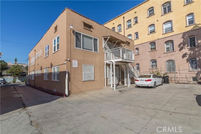 Detail Gallery Image 17 of 18 For 2860 Francis Ave, Los Angeles,  CA 90005 - 2 Beds | 1/1 Baths