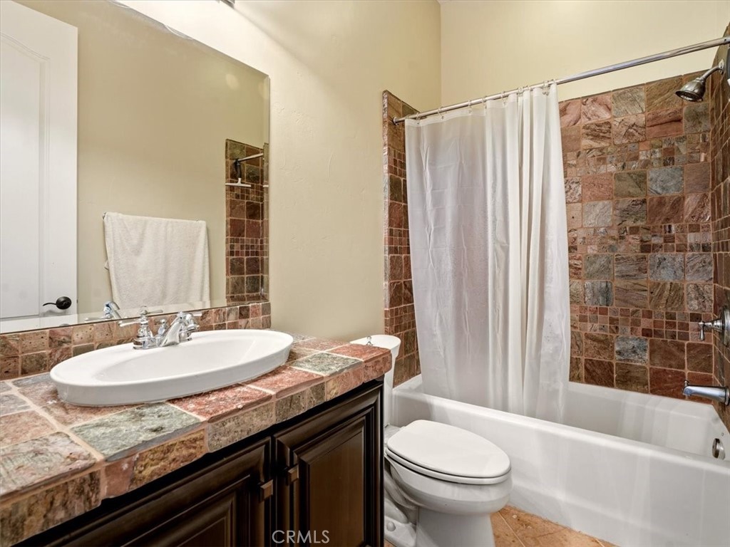 MLS #OC26218366 image #47