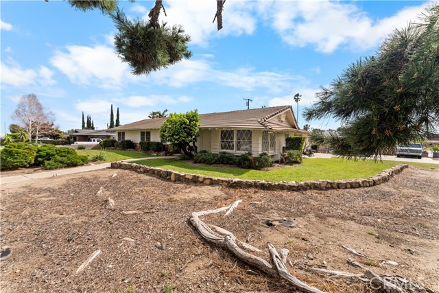 Detail Gallery Image 33 of 33 For 5818 Sycamore, Rialto,  CA 92377 - 3 Beds | 2/1 Baths