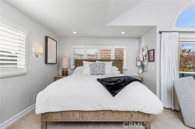 Detail Gallery Image 27 of 55 For 234 16th St, Seal Beach,  CA 90740 - 4 Beds | 3/1 Baths