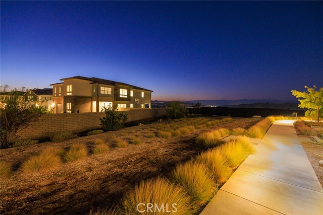 27751 Reel Lane, Stevenson Ranch CA: https://media.crmls.org/medias/06de40a1-4f06-4513-91b5-7b8747213093.jpg