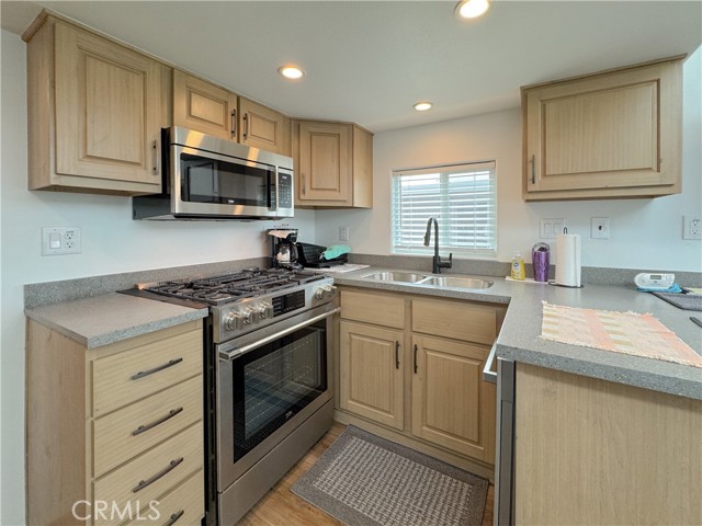 Detail Gallery Image 6 of 17 For 500 Atascadero Rd #H12,  Morro Bay,  CA 93422 - 1 Beds | 1 Baths