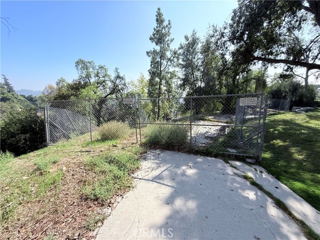 Detail Gallery Image 6 of 9 For 2417 Ardsheal Dr, La Habra Heights,  CA 90631 - – Beds | – Baths