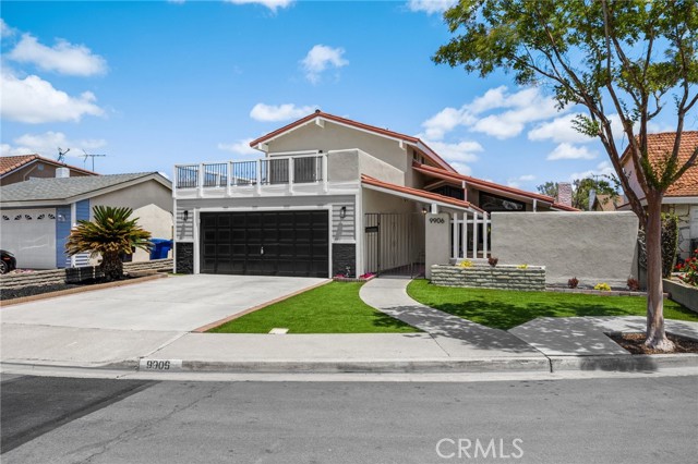 Detail Gallery Image 1 of 36 For 9906 Cedar Ct, Cypress,  CA 90630 - 3 Beds | 2/1 Baths
