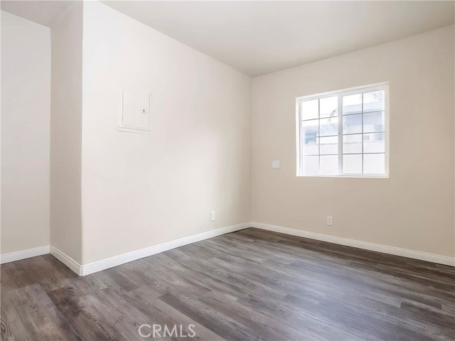 Detail Gallery Image 5 of 12 For 12971 Montford St, Pacoima,  CA 91331 - 1 Beds | 1 Baths