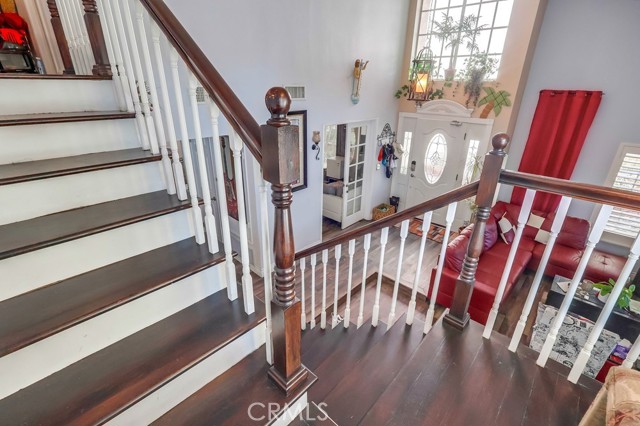Detail Gallery Image 34 of 55 For 15915 Foothill Bld, Sylmar,  CA 91342 - 4 Beds | 3 Baths