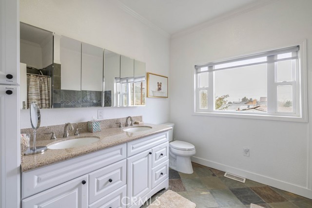 Detail Gallery Image 22 of 45 For 1842 Baldwin Lake, Big Bear City,  CA 92314 - 3 Beds | 2/1 Baths