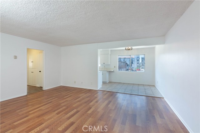 Detail Gallery Image 6 of 14 For 335 Cedar Ave #108,  Long Beach,  CA 90802 - 2 Beds | 2 Baths