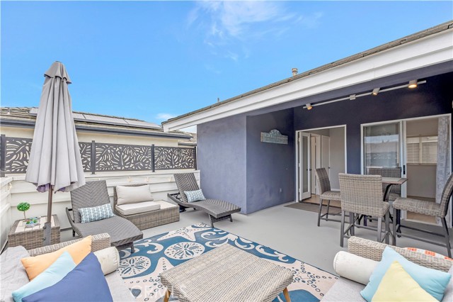 Detail Gallery Image 51 of 55 For 1916 Pine St, Huntington Beach,  CA 92648 - 4 Beds | 3 Baths