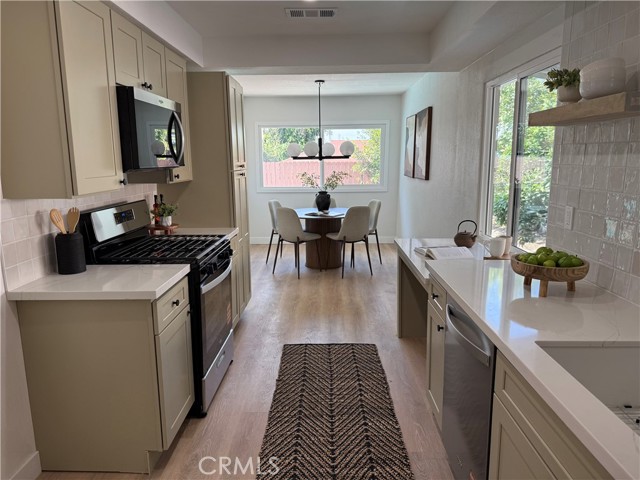 Image 1 of 35 For 10579 Lev Ave