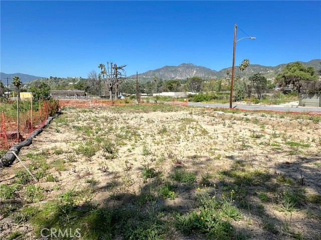 Detail Gallery Image 2 of 11 For 3183 Olive Ave, Altadena,  CA 91001 - – Beds | – Baths