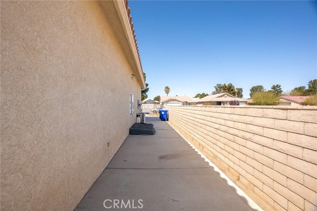 Detail Gallery Image 29 of 42 For 27857 Hummingbird, Helendale,  CA 92342 - 3 Beds | 2/1 Baths