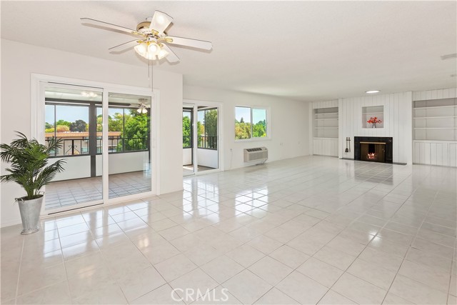 Detail Gallery Image 4 of 15 For 2355 via Mariposa 3f,  Laguna Woods,  CA 92637 - 2 Beds | 2 Baths