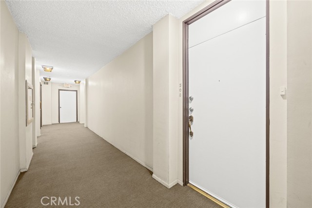 Detail Gallery Image 7 of 32 For 1300 Midvale Ave #308,  Los Angeles,  CA 90024 - 2 Beds | 2/1 Baths