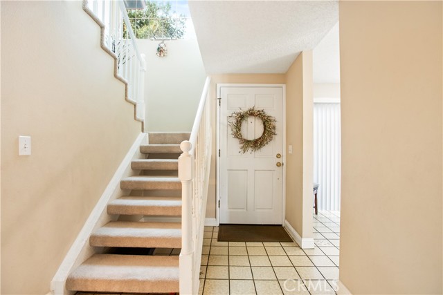 Detail Gallery Image 3 of 40 For 1469 W Lambert, La Habra,  CA 90631 - 3 Beds | 2/1 Baths