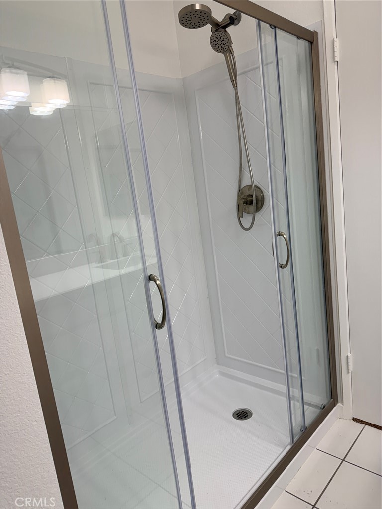 MLS #OC25196431 image #8