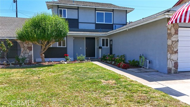 Detail Gallery Image 6 of 52 For 10312 Melric Ave, Westminster,  CA 92683 - 5 Beds | 3 Baths