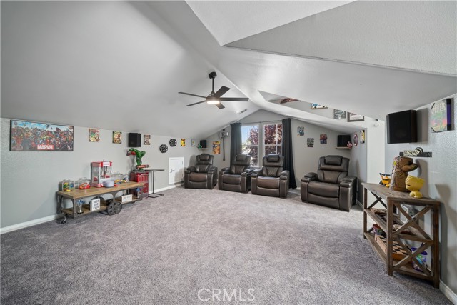 221 Silver Oak Drive, Paso Robles CA: https://media.crmls.org/medias/06e6c122-2cac-45f2-836a-2e2e879254ab.jpg