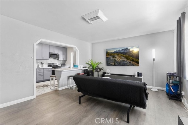 3350 Jennie Street, Jurupa Valley CA: https://media.crmls.org/medias/06e71dcc-d2d8-431c-9c00-97753d84aaef.jpg