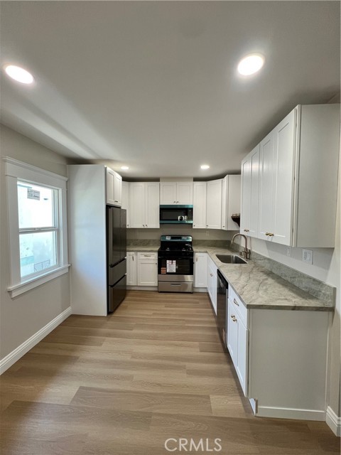 Front Image Thumbnail for CRPW25232899