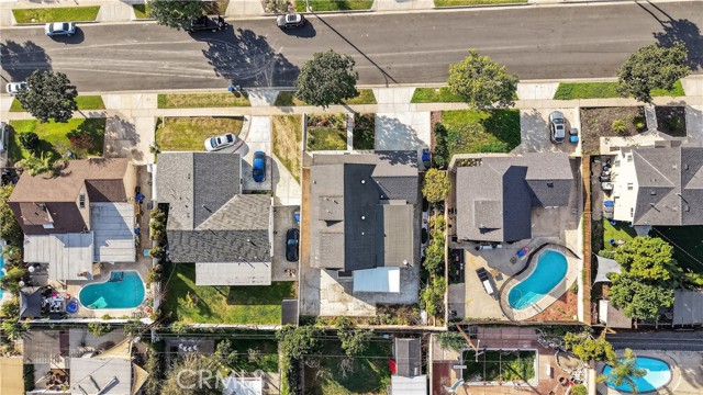 Image 52 of 62 For 14934 Lofthill